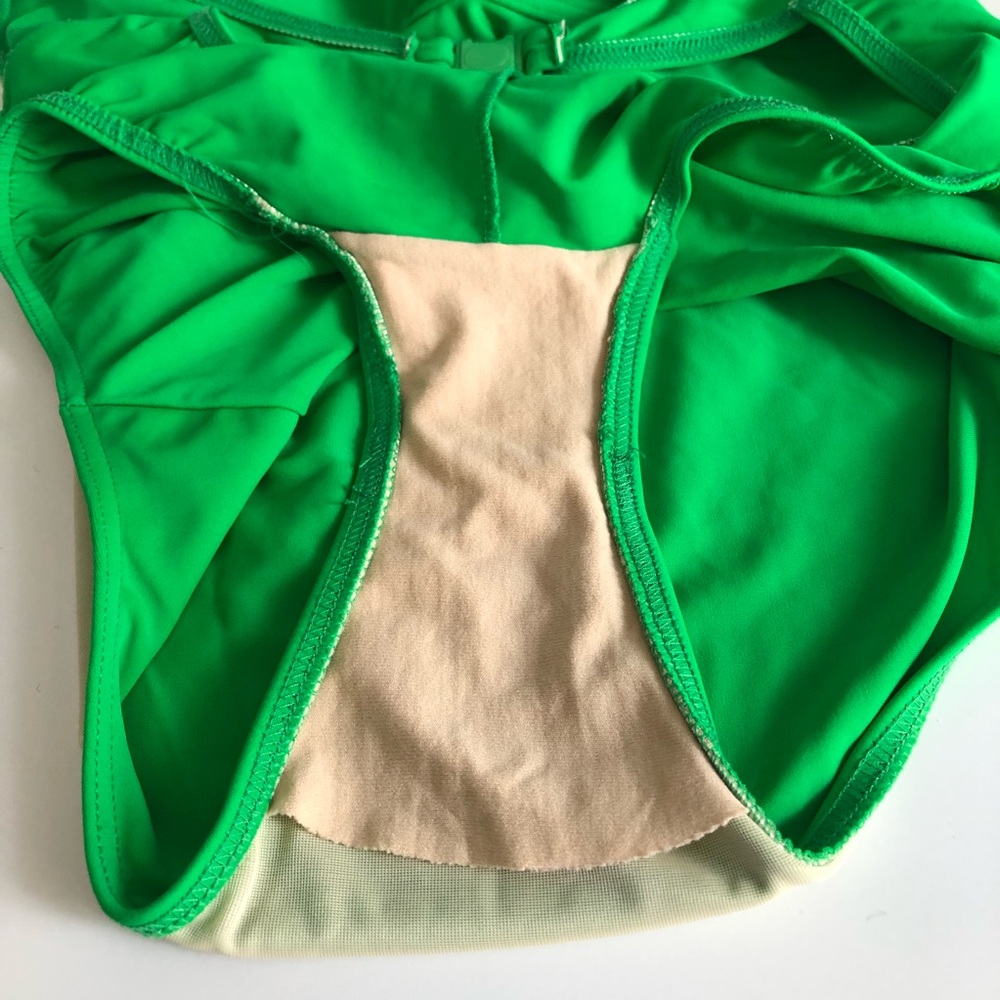 Be‎ Creative Green Ruffled Bathing Suit Sz. M - Picture 6 of 6